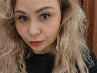 Erotyczny czat wideo YourFunnyBlondiee