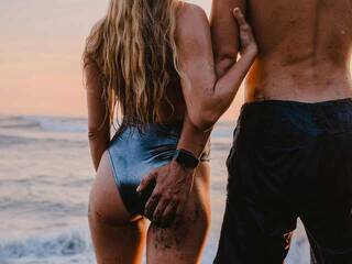 Erotyczny czat wideo Yourhotpussy-