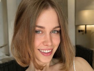 Erotyczny czat wideo YourJuly