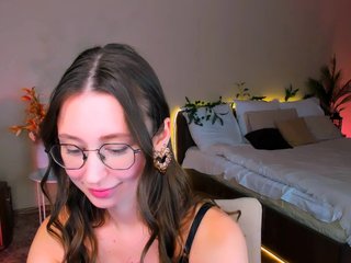 Erotyczny czat wideo YourLovellyStory