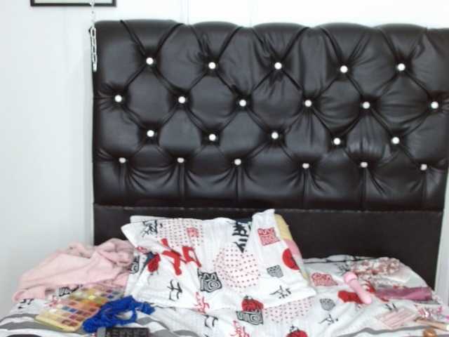 Zrzuty ekranu transmisji YuliaWills