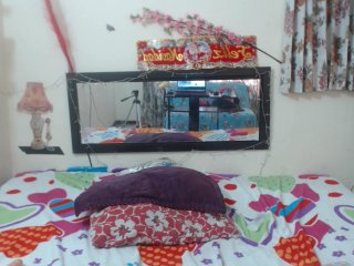 Zrzuty ekranu transmisji yuly-couple