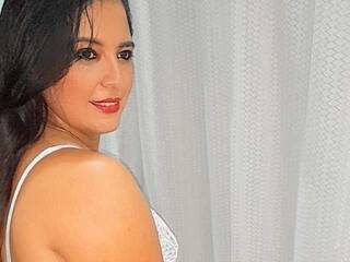 Erotyczny czat wideo ZahiraChannel