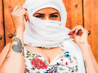 Erotyczny czat wideo zully-arabb